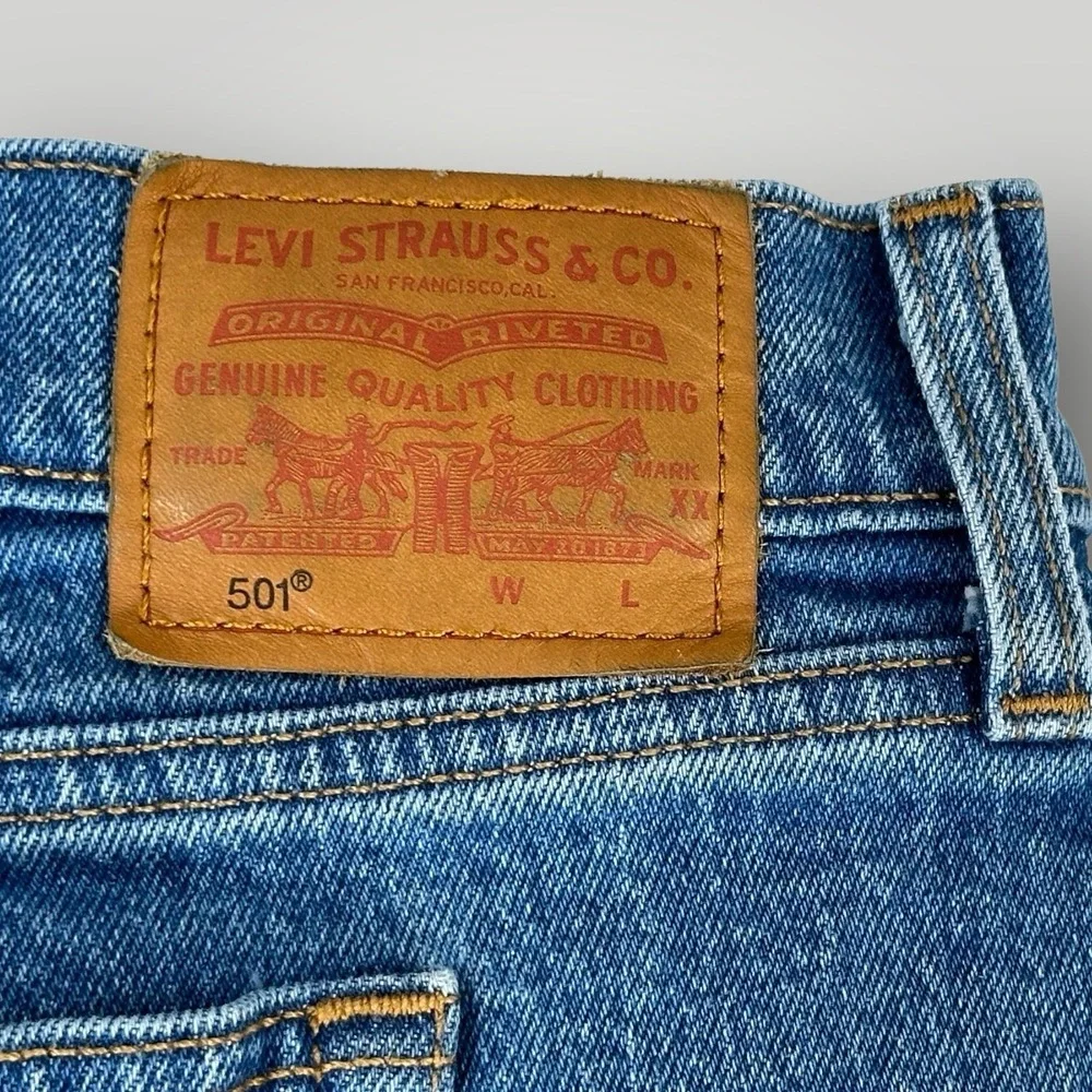Levi's‎ Premium 501 Jeans Women's 24W Blue Denim Big E Button Fly Stretch